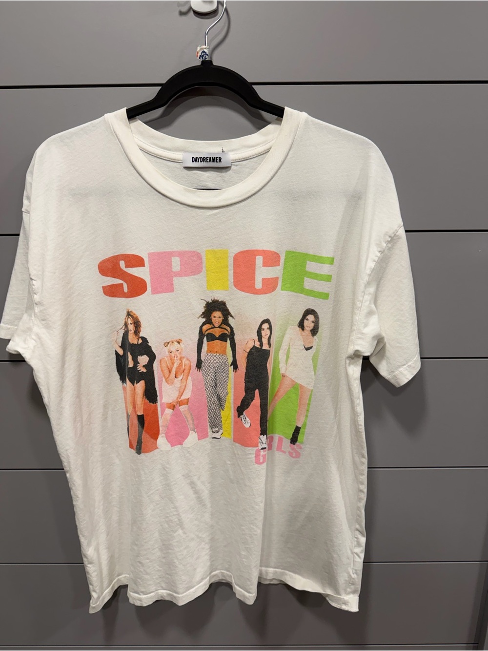 Daydreamer size small tee